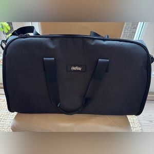 Halfday- The Garmet Duffel 45L